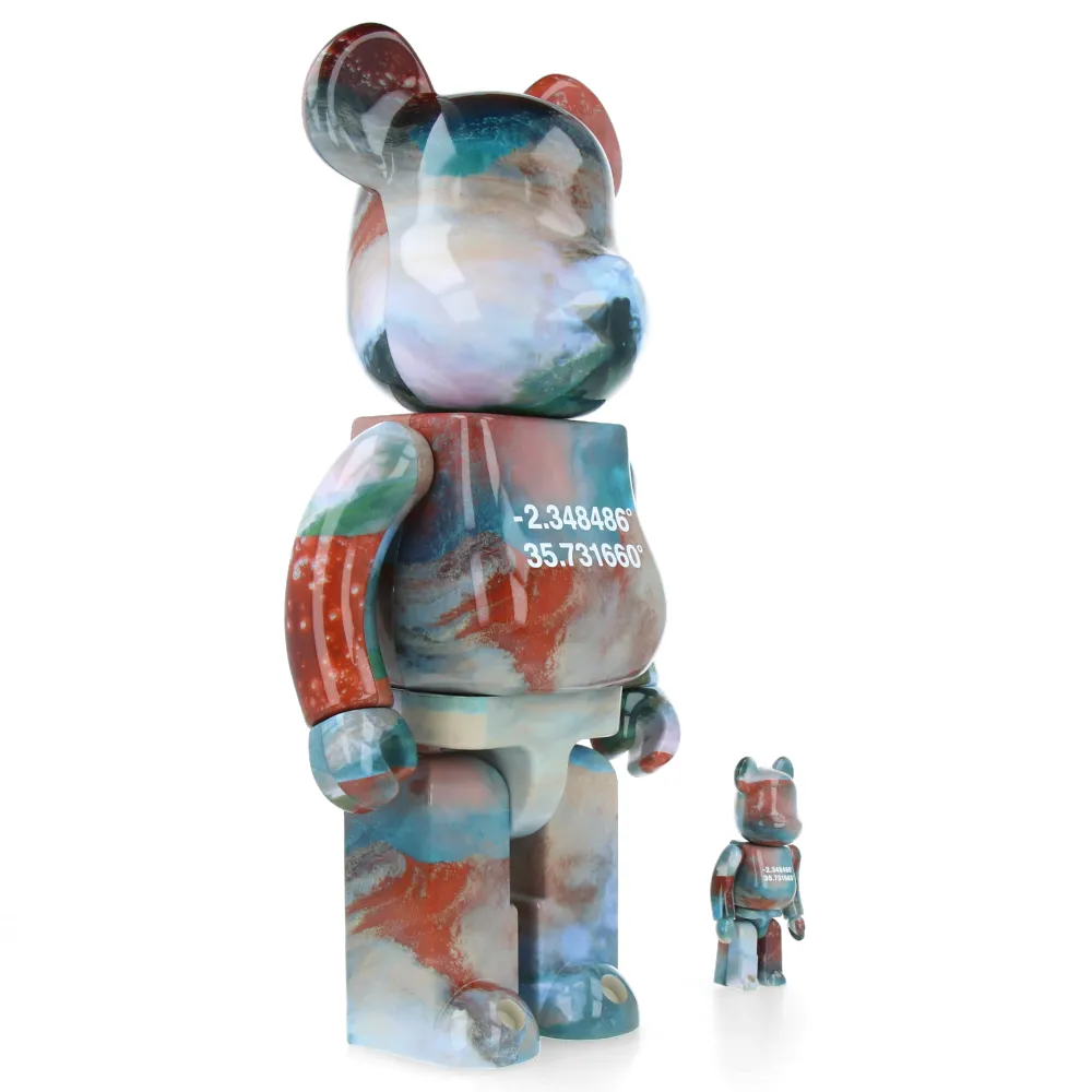 1000% Bearbrick Benjamin Grant - Overview Lake Natron