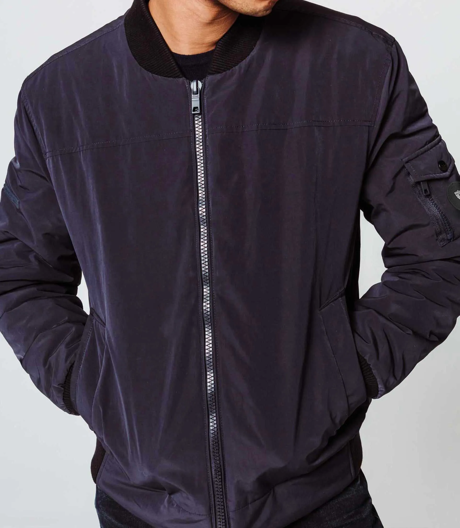 Blouson léger bleu marine