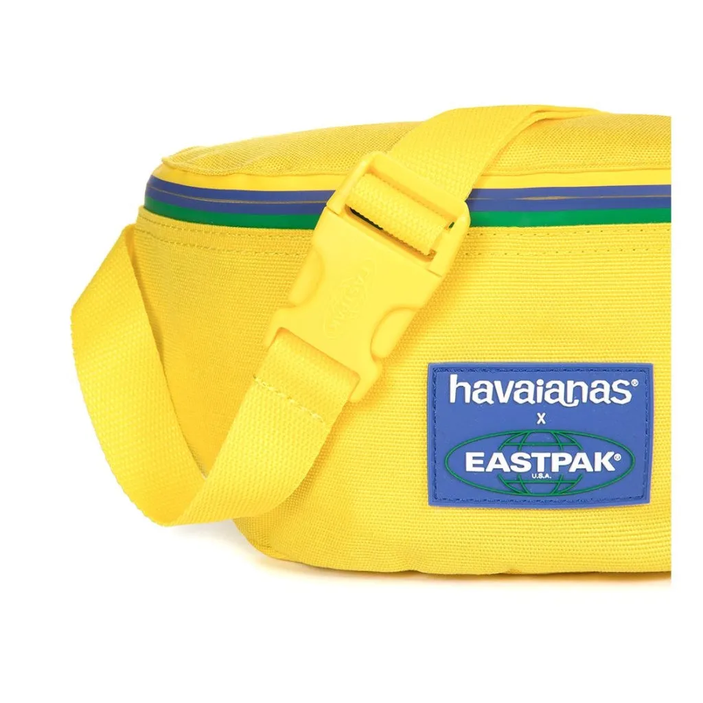 SAC BANANE EASTPAK X HAVAIANAS SPRINGER JAUNE